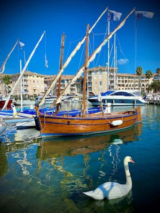 Port-Frejus, Le Paladien, Appartement 2 Pieces Climatise, Terrasse & Parking Exterior photo