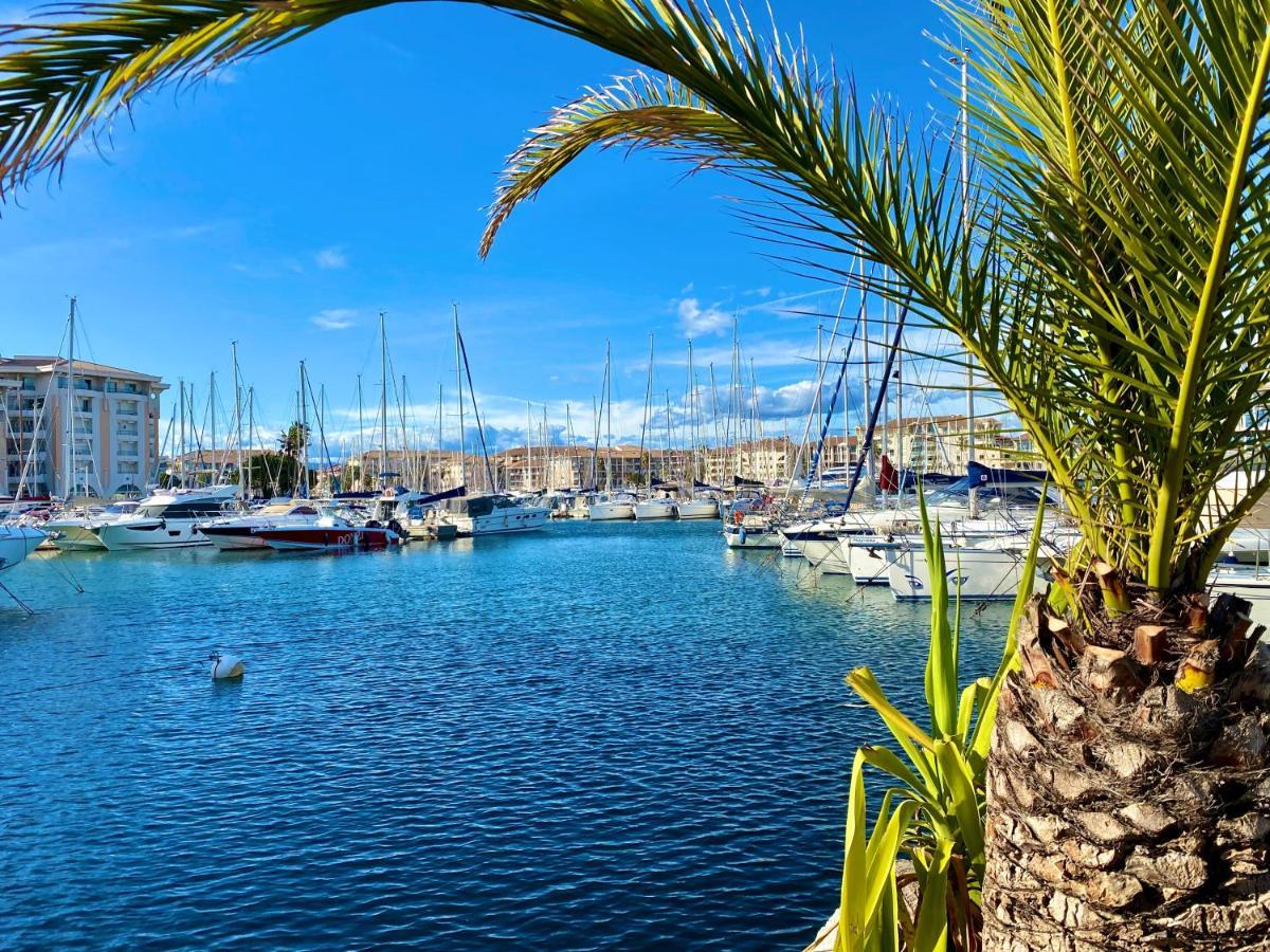 Port-Frejus, Le Paladien, Appartement 2 Pieces Climatise, Terrasse & Parking Exterior photo